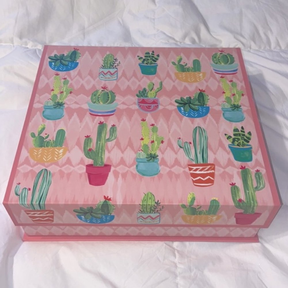 Storage box